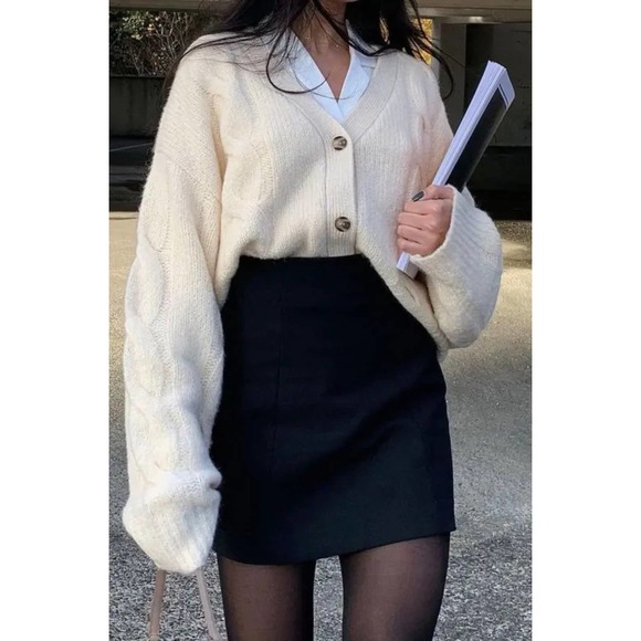 OAK + FORT Sweaters - OAK + FORT Cable Knit Wool Blend Ivory Oversized Cropped Cardigan XS